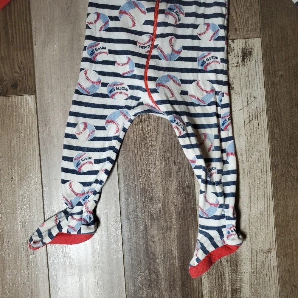The Children's Place Size 12-18m 100% Cotton Dad's All Star Baseball Footed PJs